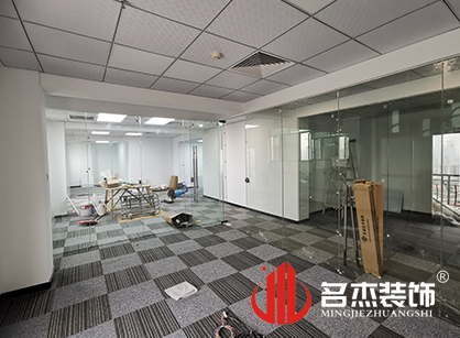 銳星科技辦公室裝修項目緊張進(jìn)行中